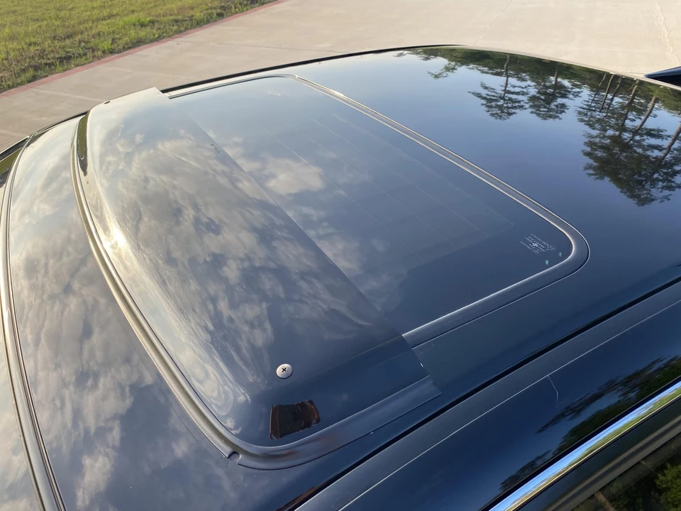1992 Acura Legend 2nd Gen - Image 19 of 31