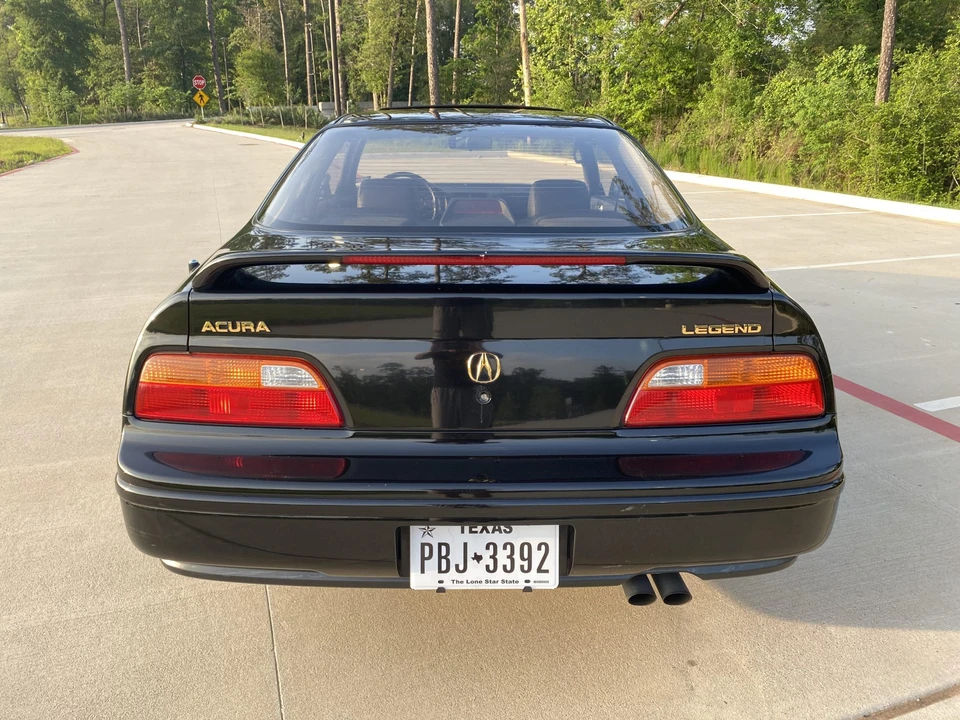 1992 Acura Legend 2nd Gen - Image 14 of 31