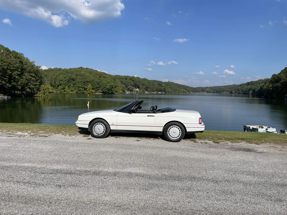 1992 Cadillac Allante - Image 12 of 31