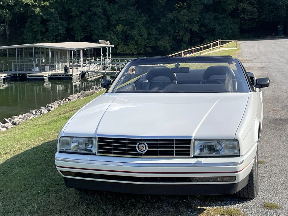 1992 Cadillac Allante - Image 7 of 31
