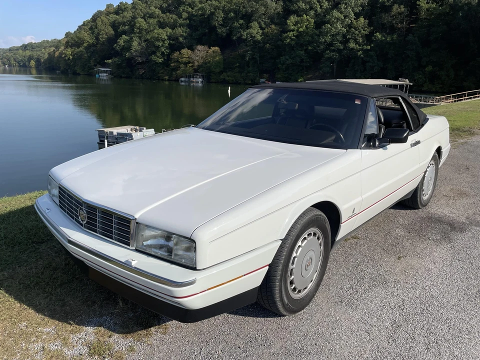1992 Cadillac Allante - Image 14 of 31