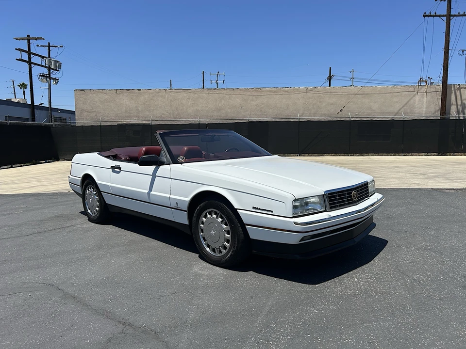 1993 Cadillac Allante - Image 13 of 31