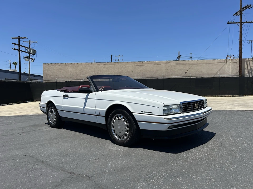 1993 Cadillac Allante - Image 14 of 31