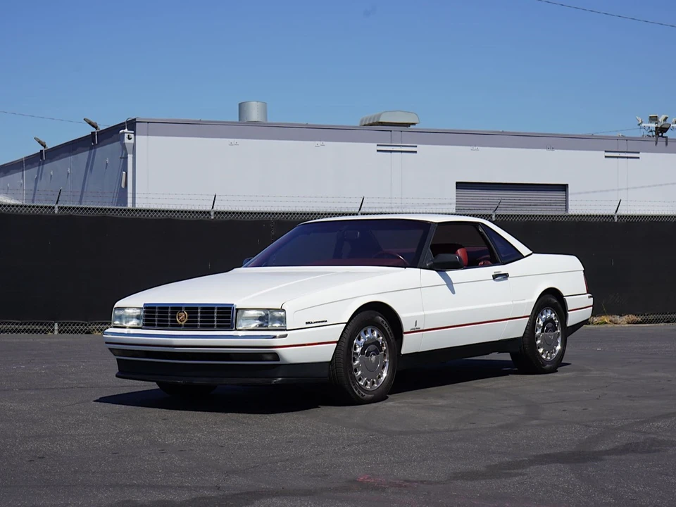 1993 Cadillac Allante - Image 3 of 31