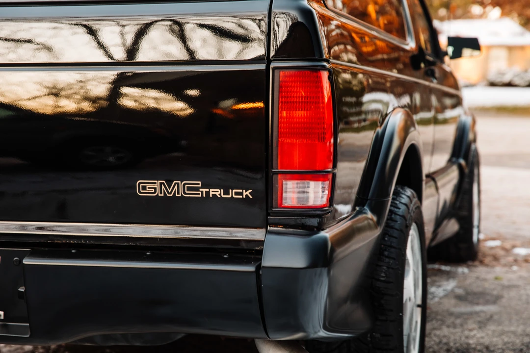 1993 GMC S-15 Jimmy 1st Gen - Image 12 of 31