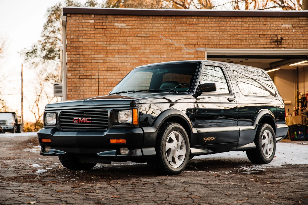 1993 GMC S-15 Jimmy 1st Gen - Image 2 of 31