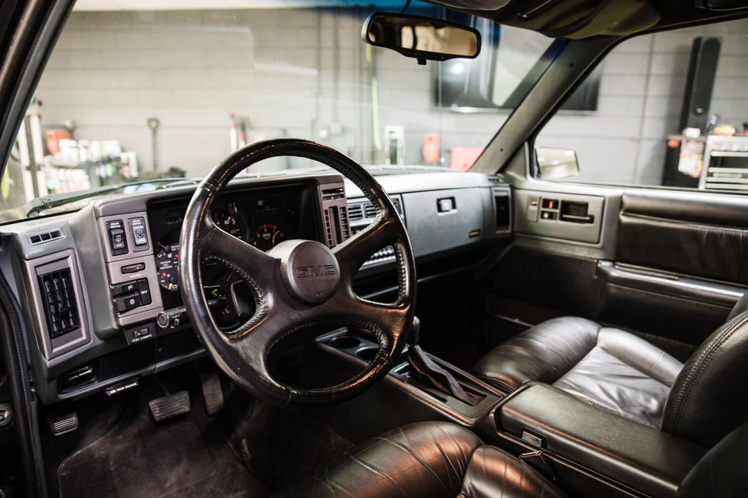 1993 GMC S-15 Jimmy 1st Gen - Image 25 of 31