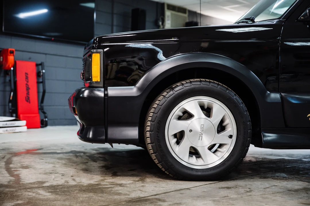 1993 GMC S-15 Jimmy 1st Gen - Image 19 of 31