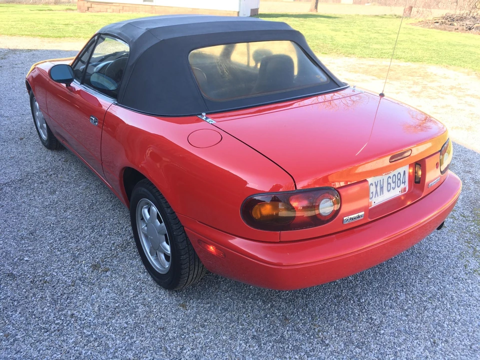 1993 Mazda NA MX-5 Miata - Image 10 of 31