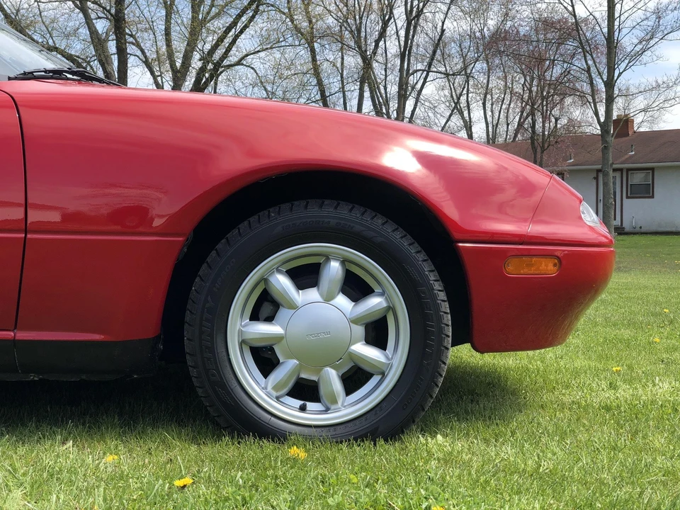 1993 Mazda NA MX-5 Miata - Image 28 of 31