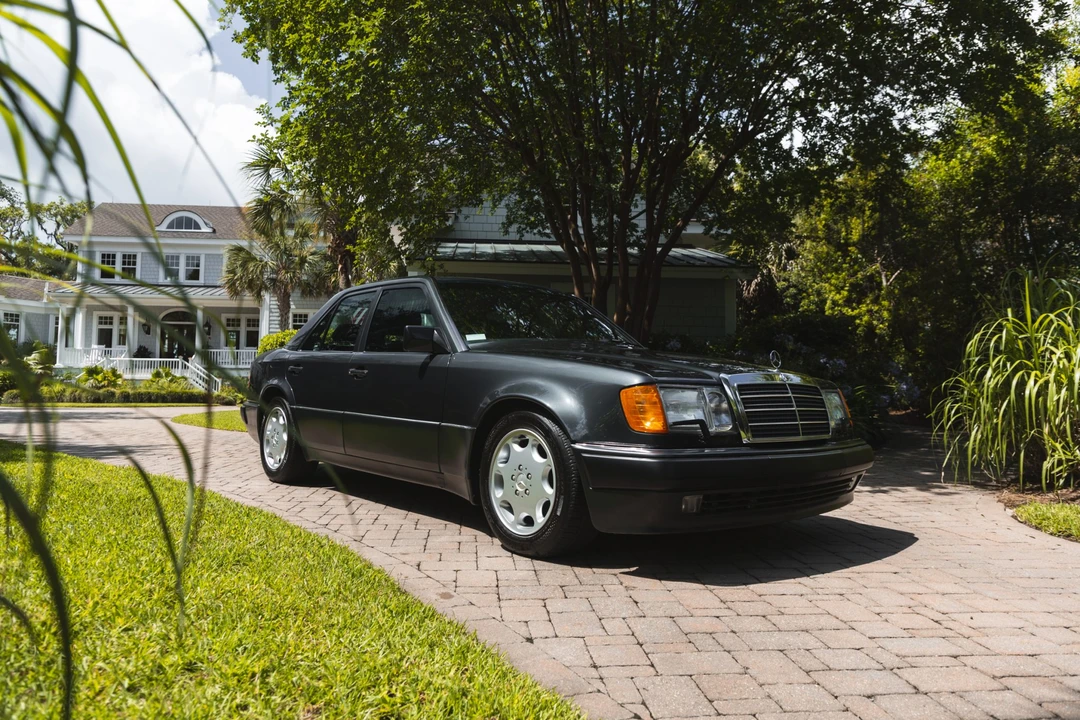 1993 Mercedes-Benz 500E & E500 - Image 16 of 31