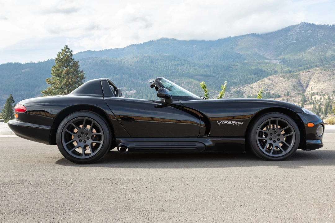 1994 Dodge Viper 1st Gen - Image 11 of 31