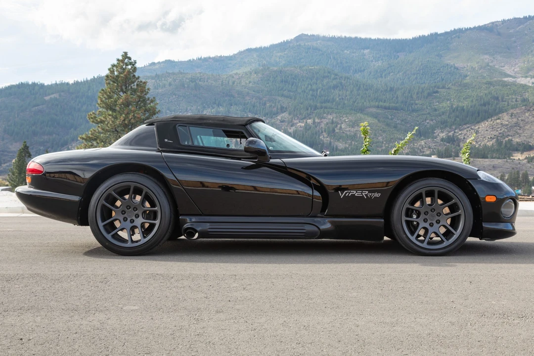 1994 Dodge Viper 1st Gen - Image 21 of 31