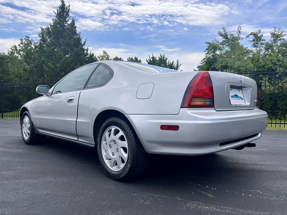 1994 Honda Prelude 4th Gen - Image 10 of 31