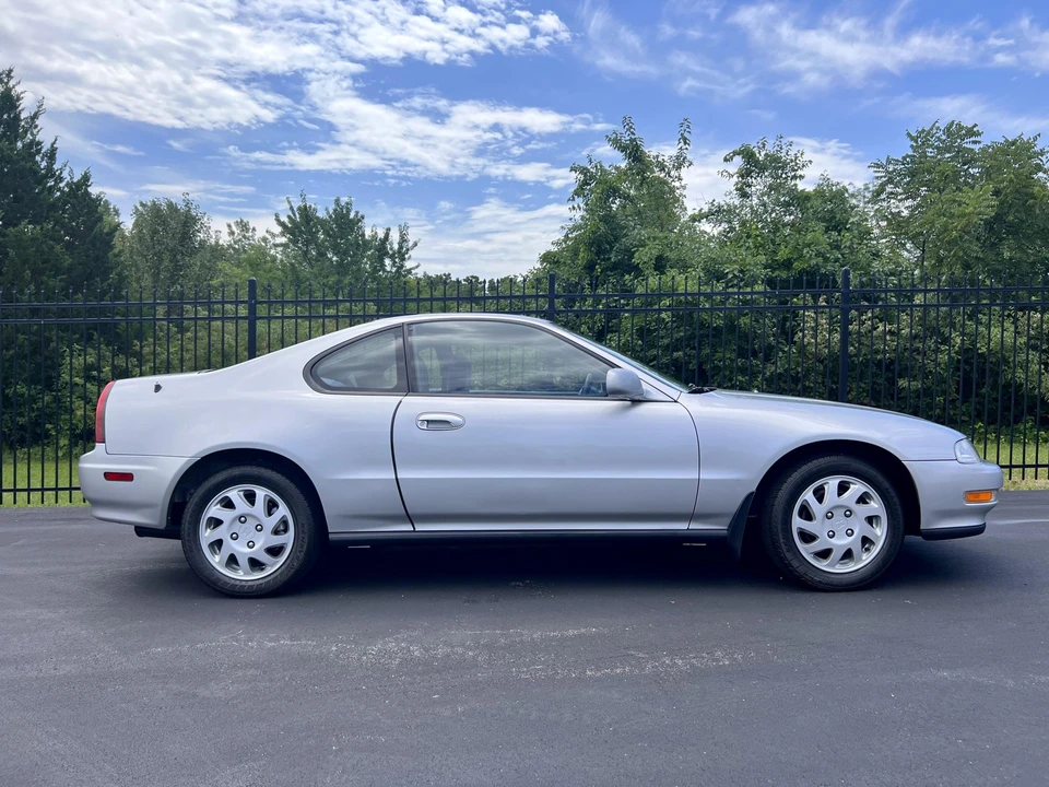 1994 Honda Prelude 4th Gen - Image 23 of 31