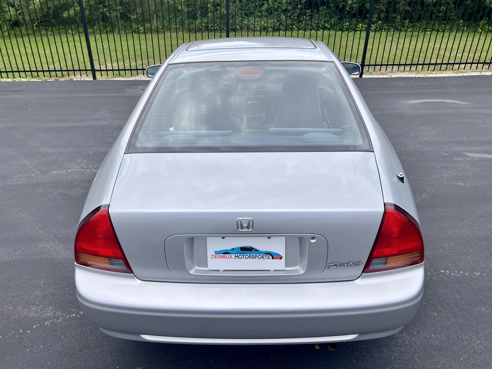 1994 Honda Prelude 4th Gen - Image 13 of 31