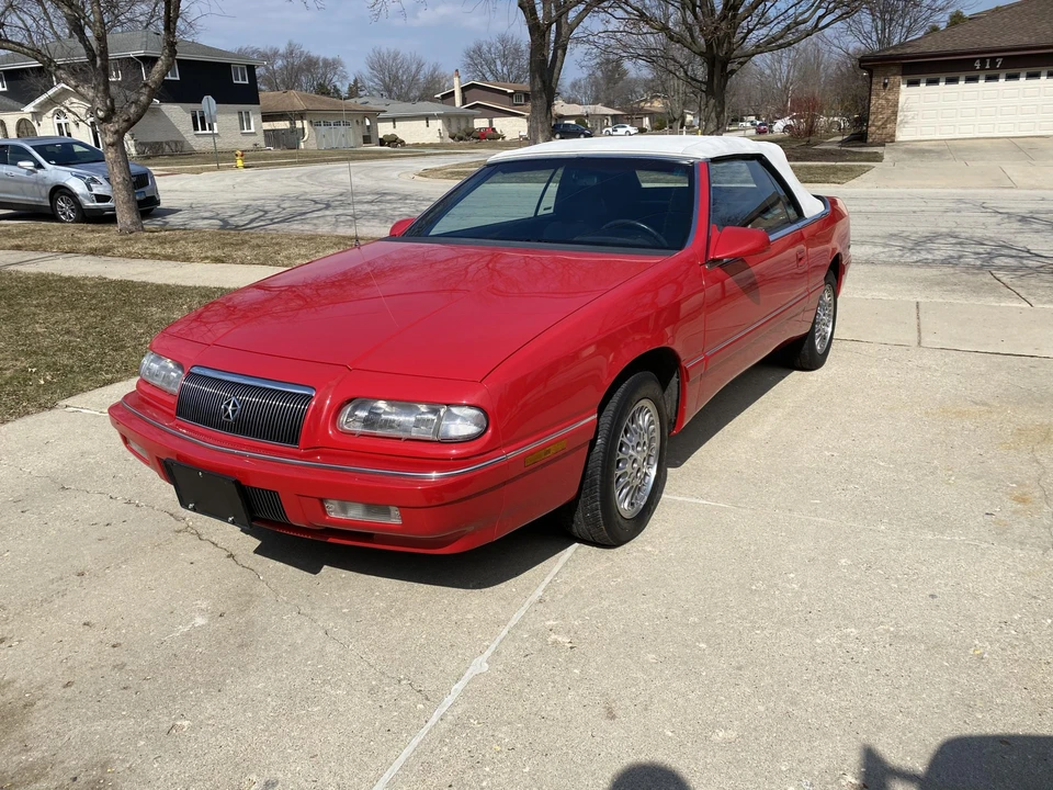 1995 Chrysler LeBaron - Image 3 of 31
