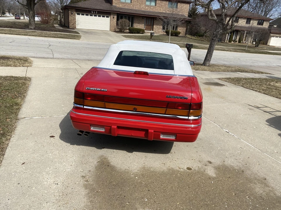 1995 Chrysler LeBaron - Image 8 of 31