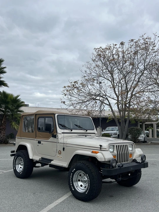 1995 Jeep YJ Wrangler - Image 8 of 31