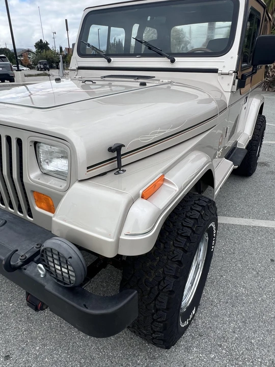 1995 Jeep YJ Wrangler - Image 12 of 31
