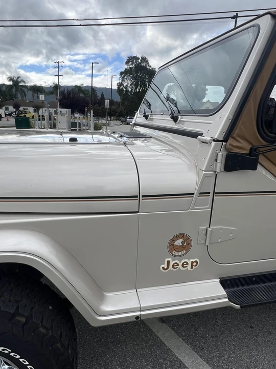 1995 Jeep YJ Wrangler - Image 13 of 31