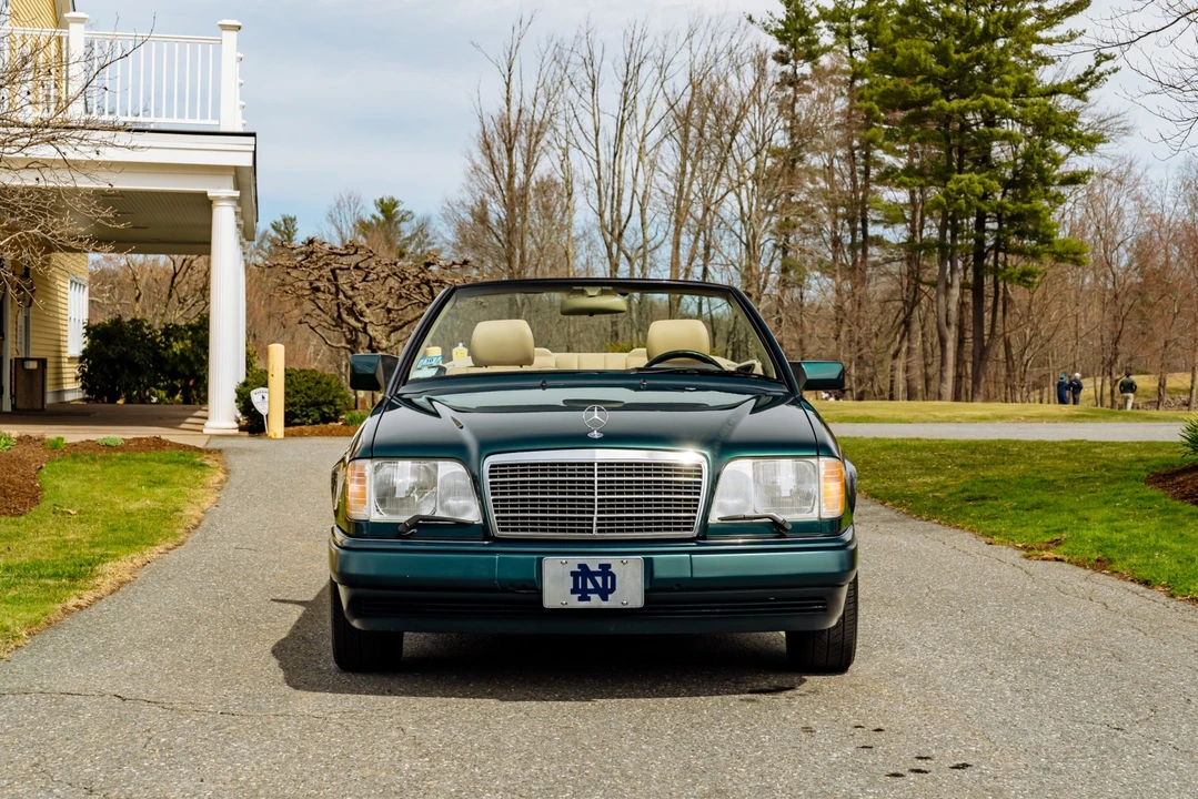 1995 Mercedes-Benz W124 E-Class - Image 2 of 31