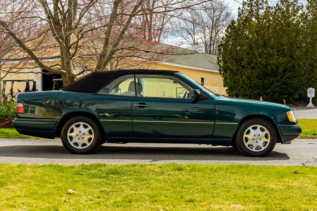1995 Mercedes-Benz W124 E-Class - Image 16 of 31