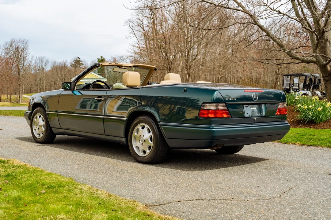 1995 Mercedes-Benz W124 E-Class - Image 8 of 31