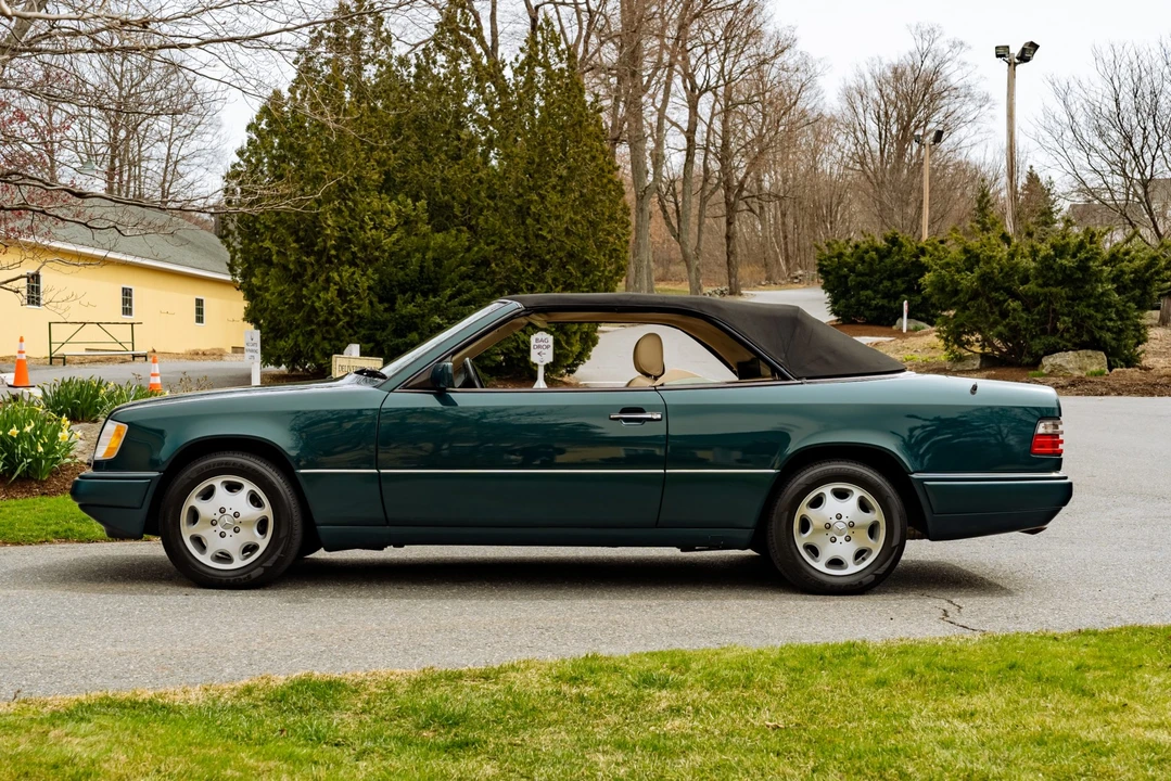 1995 Mercedes-Benz W124 E-Class - Image 20 of 31