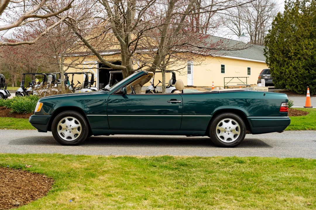 1995 Mercedes-Benz W124 E-Class - Image 9 of 31