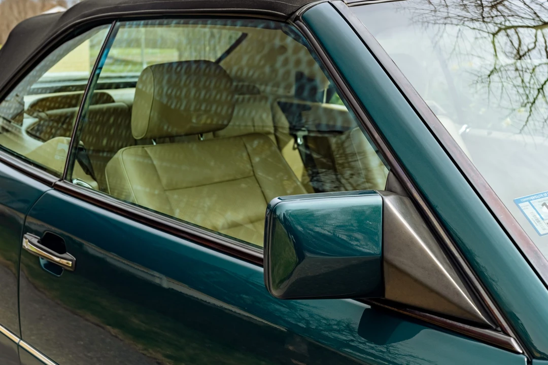 1995 Mercedes-Benz W124 E-Class - Image 31 of 31