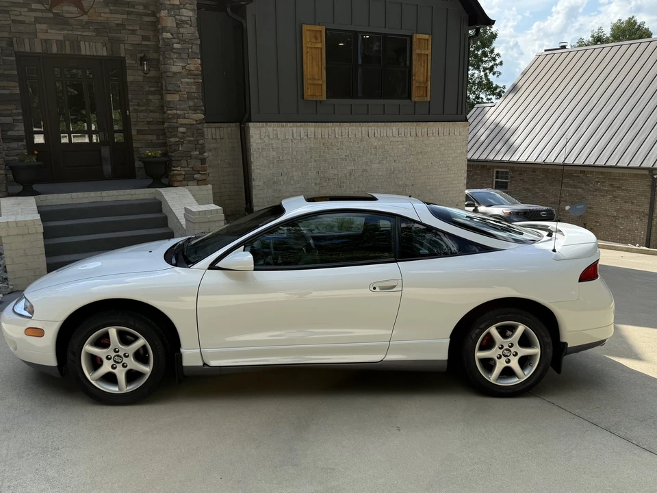 1995 Mitsubishi Eclipse 2nd Gen - Image 3 of 31