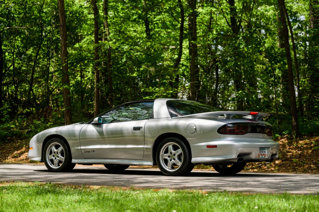 1995 Pontiac Firebird Trans Am 4th Gen - Image 15 of 31