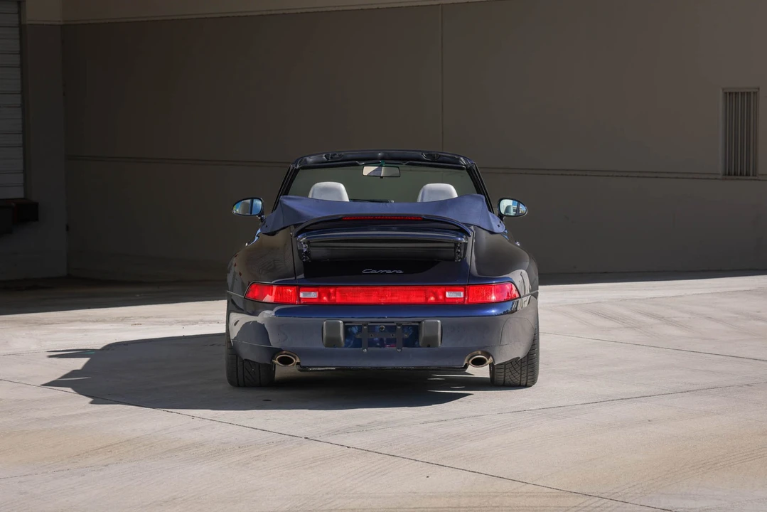 1995 Porsche 993 Carrera - Image 17 of 31