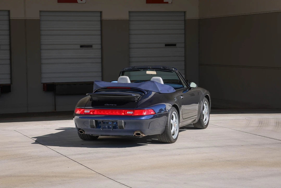 1995 Porsche 993 Carrera - Image 16 of 31