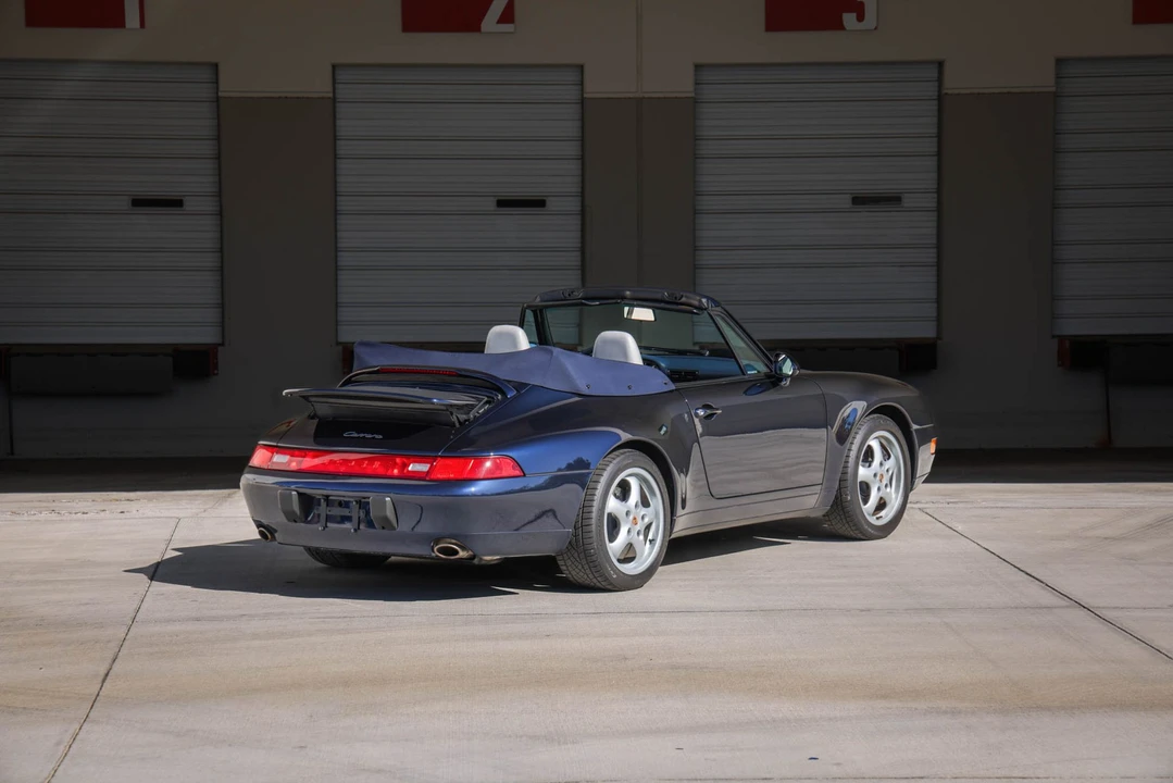 1995 Porsche 993 Carrera - Image 15 of 31