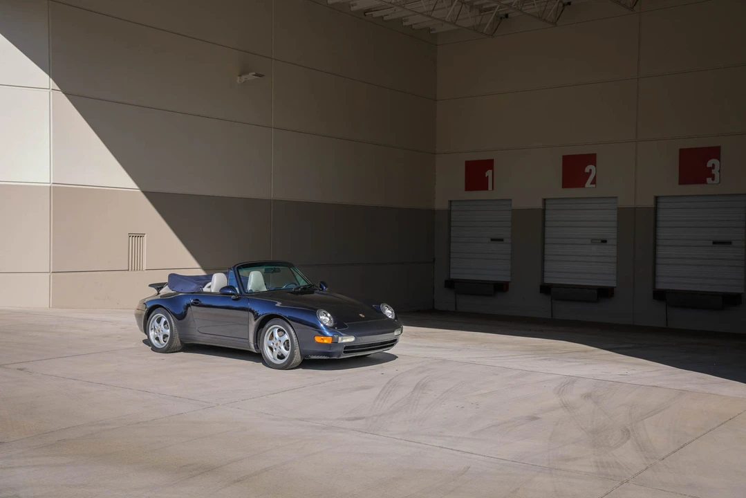 1995 Porsche 993 Carrera - Image 9 of 31