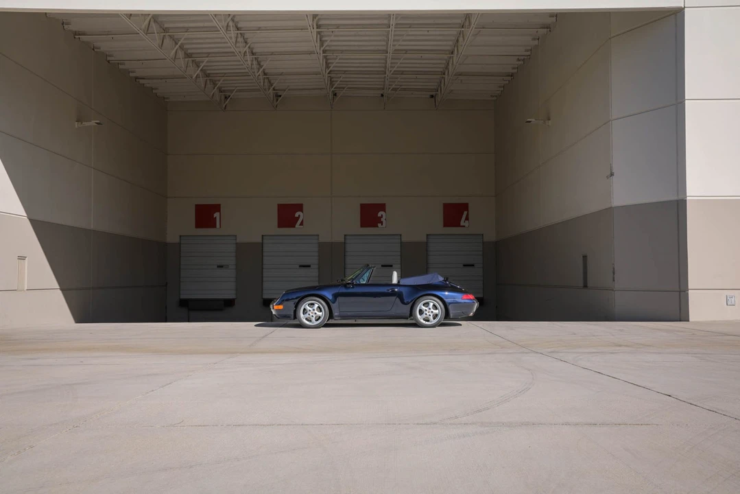 1995 Porsche 993 Carrera - Image 22 of 31