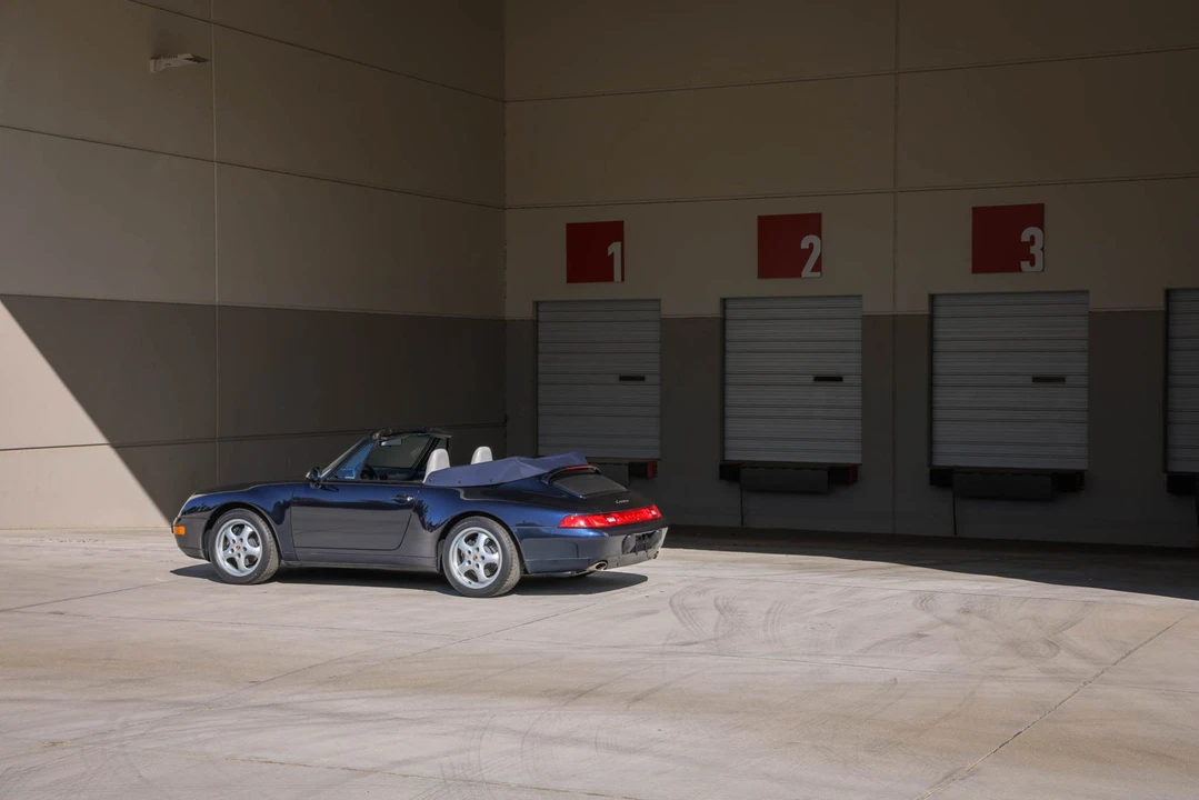 1995 Porsche 993 Carrera - Image 20 of 31