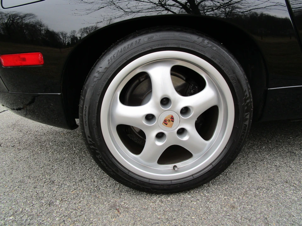 1995 Porsche 928 GTS - Image 27 of 31