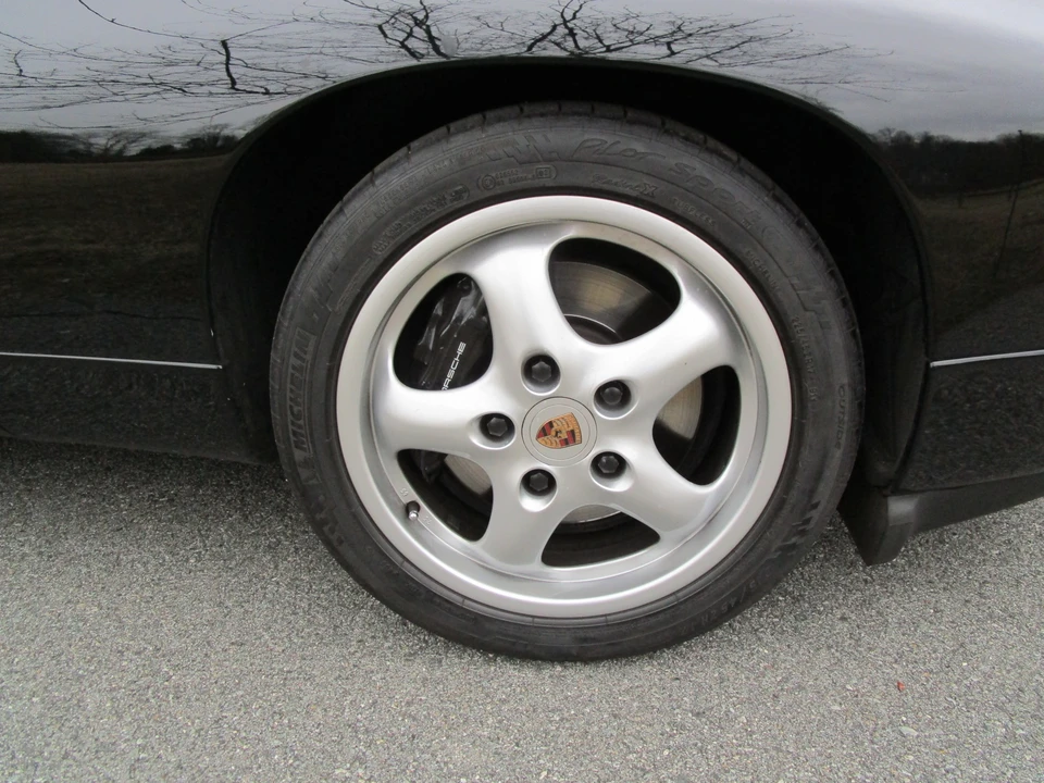1995 Porsche 928 GTS - Image 28 of 31