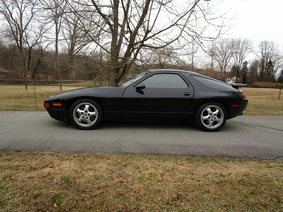 1995 Porsche 928 GTS - Image 6 of 31