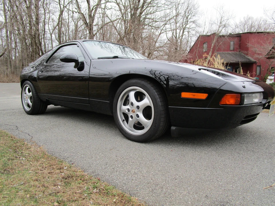 1995 Porsche 928 GTS - Image 16 of 31