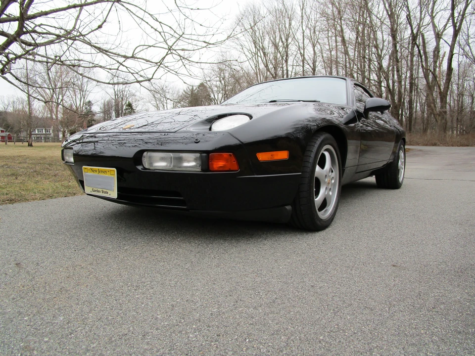 1995 Porsche 928 GTS - Image 2 of 31