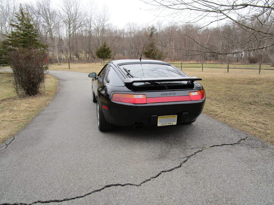 1995 Porsche 928 GTS - Image 10 of 31