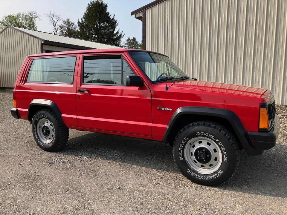 1996 Jeep XJ Cherokee - Image 12 of 31