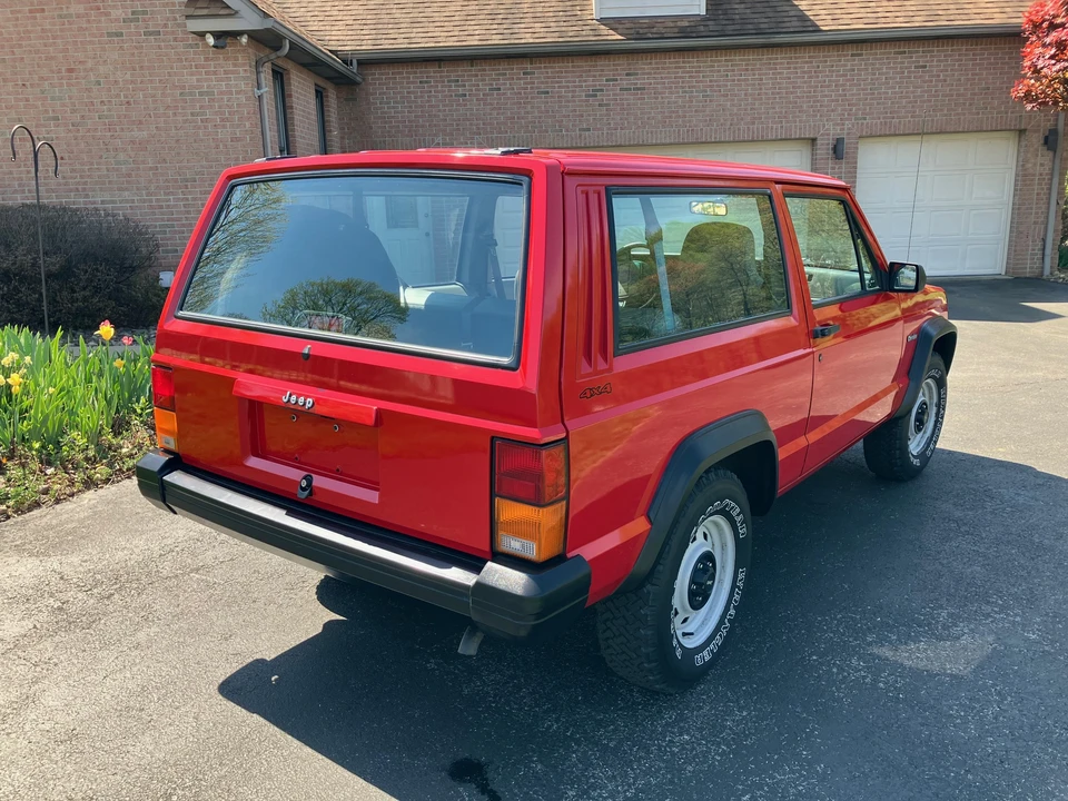 1996 Jeep XJ Cherokee - Image 4 of 31