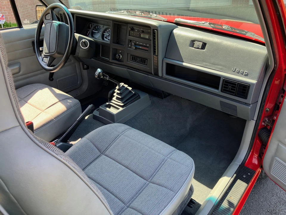 1996 Jeep XJ Cherokee - Image 23 of 31