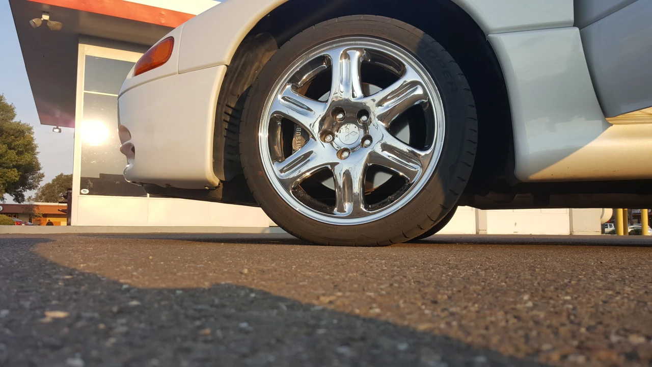 1996 Mitsubishi 3000GT Series 2 - Image 27 of 31