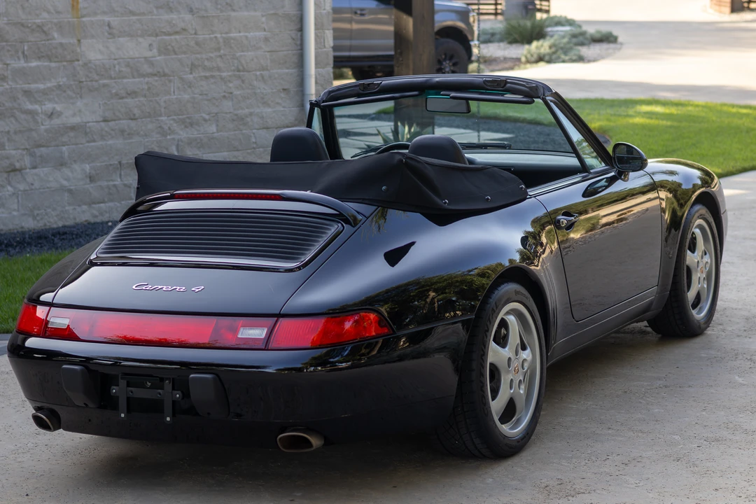 1996 Porsche 993 Carrera 4 - Image 12 of 31